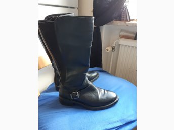 strl 37 Stövlar Svart Skinn Gyllene Gripen vår sommar höst strl 37 Stövlar Svart Skinn Gyllene Gripen vår sommar höst
