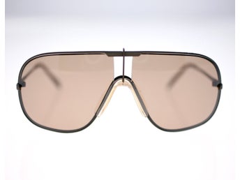 Titan by Atrio Mod.691-Col.196 vintage pilot-style sunglasses for men-circa 80s