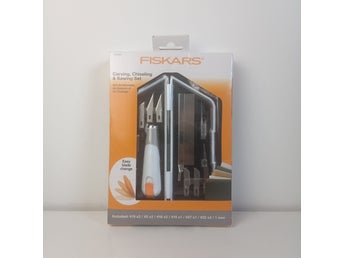 Fiskars Carving, Chiseling & Sawing Set