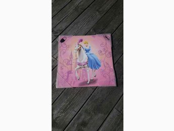 Disney princess tavlor nya på tradera.com inredning för barnrum,