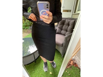 Vicolo svart kjol S, M