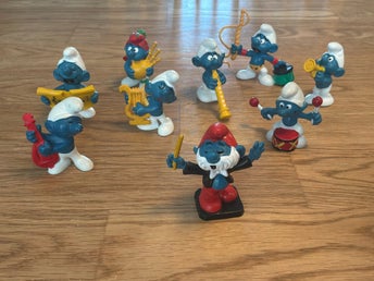 Schleich/Bully smurforkester 9 delar - de flesta av märket Bully (W. Germany)