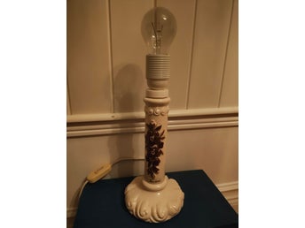 Bordslampa Design Rosa Ljung