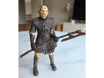 Uruk-hai - Actionfigurer (Toy Biz)