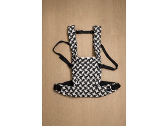 Boba Auri ergonomisk bärsele (3,2–20 kg) Butikspris 1100 kr