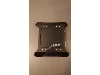 Mutant MTAL12-A1 bilstereo förstärkare 150 watt
