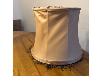 • Stor retro lampskärm gammalrosa med fransar – Vintage 50-tal / 60-tal