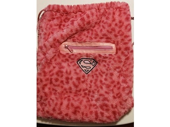 Supergirl ryggsäck