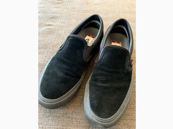 vans ultracush slip ons