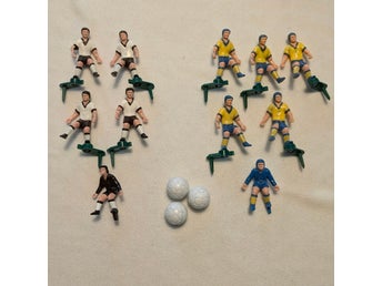 Bordsfotbollsspelare och bollar 70-80 tal