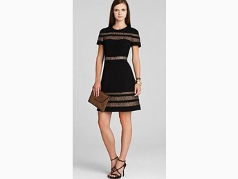 Klänning BCBG MaxAzria 36 (385160051) ᐈ Köp på Tradera Klänning BCBG MaxAzria 36 (385160051) ᐈ Köp på Tradera