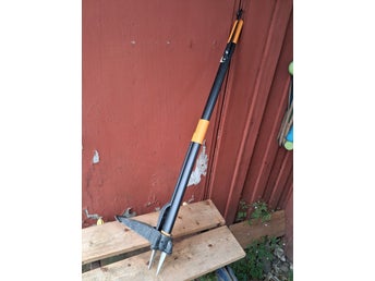 Fiskars Ogräsupptagare