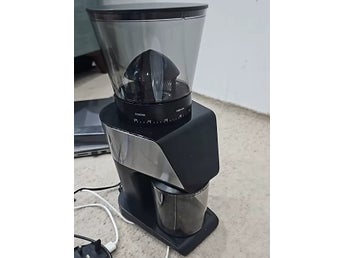300g elektrisk kaffekvarn med LCD-skärm, 30 precisionsmalningsinställningar
