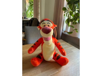 Helt ny! Gosedjur Tiger från Nalle Puh 1+