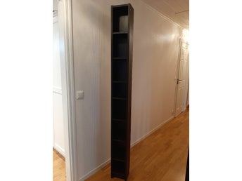 Ikea Billys Bokhylla i svart trä
