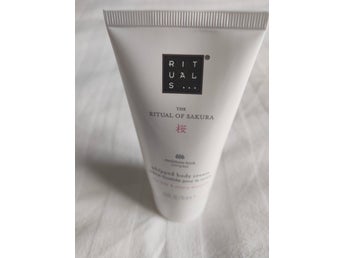 Rituals The Ritual of Sakura Whipped Body