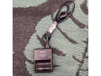 Fujifilm batteriladdare BC-NH