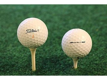 40 st Golfbollar Titleist Velocity i Mycket bra skick ( B-klass)