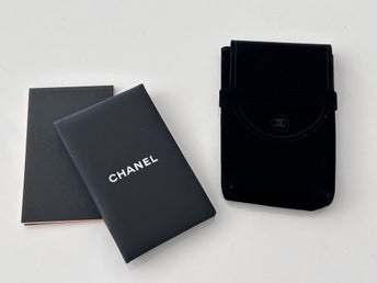 Chanel (400kr) Blotting Paper Spegel Fodral