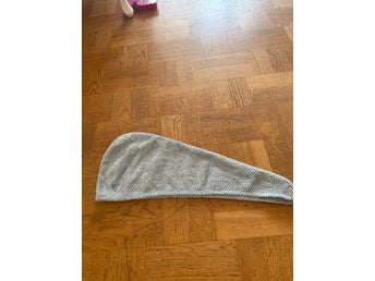 Yuaia haircare mikrofiber blå hårhandduk