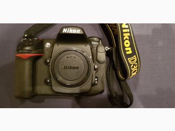 Kamerahus Nikon D300S i mycket fint skick