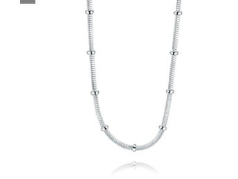 HELT NYTT!: Halsband pläterad med äkta silver 925, 50 cm
