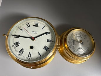 Smiths Astral skeppsur och barometer