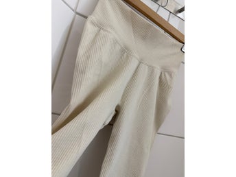 TRIDRI Träningstights/Leggings (Nyskick) Strl S
