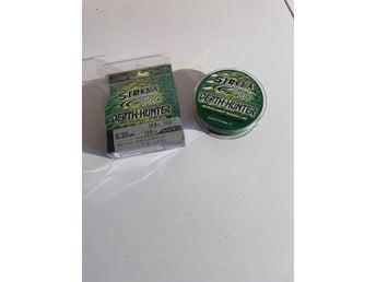 Sirena Pro Depth Hunter - Mikrofibrerad flätlina 0.25 mm, 22kg 100 m