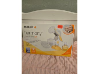Medela Harmony Pump & Feed Set