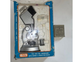 Vintage - Microscope