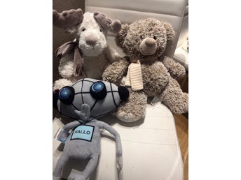 Gosedjurspaket med älg, nalle och Zigizag-figur
