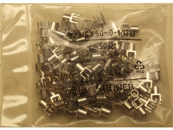 Ett större antal kontakter och matchande kablar MCX 50ohm