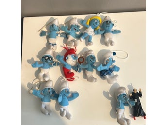 MCDONALDS Smurfs 2011, 10/10 smurfs, +1 extra,+gargamel figure