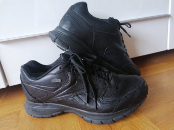 reebok dmx max goretex