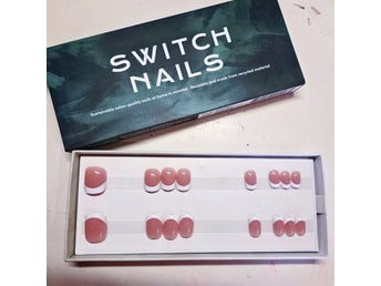 French Bold Square XS, Switch Nails