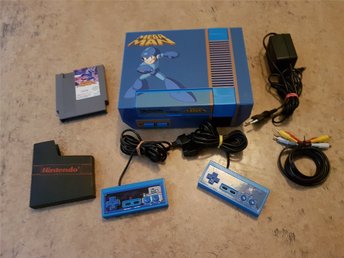 Komplett NES med Megaman motiv