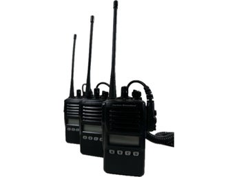 3St Komradio Vertex Standard VX-354-G6-5 Two way radio & Mikrofon MH-360S