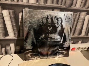 Mott - Drive On Vinyl Från 1975