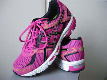 asics rosa löparskor asics rosa löparskor