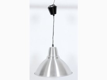 Taklampa i aluminium Lampa IKEA T9610 Taklampa i aluminium Lampa IKEA T9610
