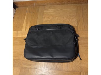 Ny Dell Pro Briefcase 15 – Premium laptopväska, original!