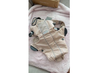 Baby björn Carrier mini