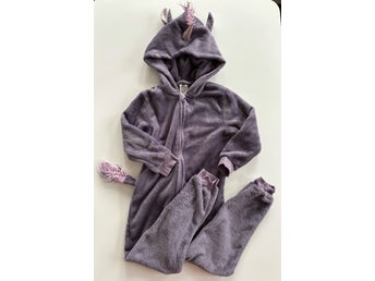 Lindex maskeraddräkt enhörning storlek 122 onesie mysdress
