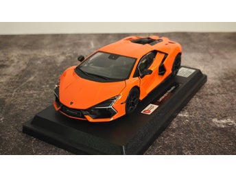 Bburago Lamborghini Revuelto 1:24 orange – oanvänd i kartong