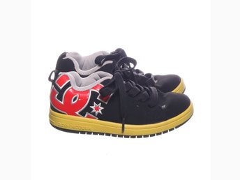 dc shoes 35