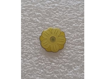 Majblomma pin från 2025