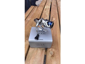 Shimano Stradic 2500S haspelrulle
