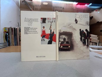 Årsbok 87 Bra böcker. Bok. Very Fine plus