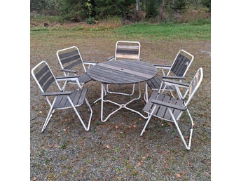 Trädgårdsgrupp - 5 karmstolar o bord